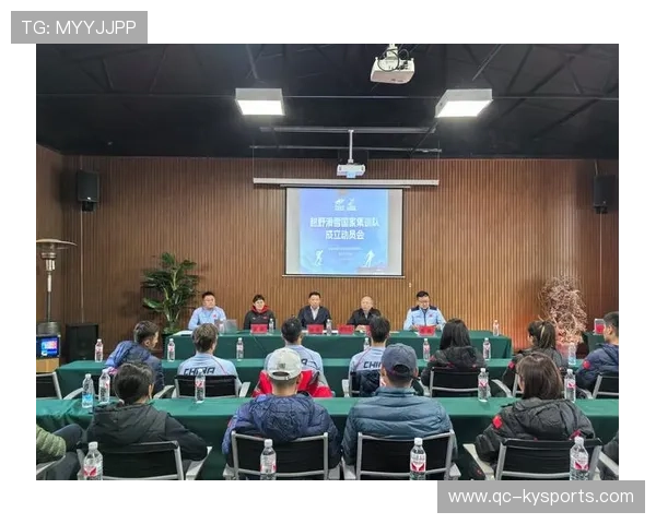 冬运中心强调老年人需在监护人和教练陪同下体验冰雪 冬运中心强调老年人需在监护人和教练陪同下体验冰雪